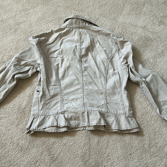 Button up jacket - Picture 3 of 4